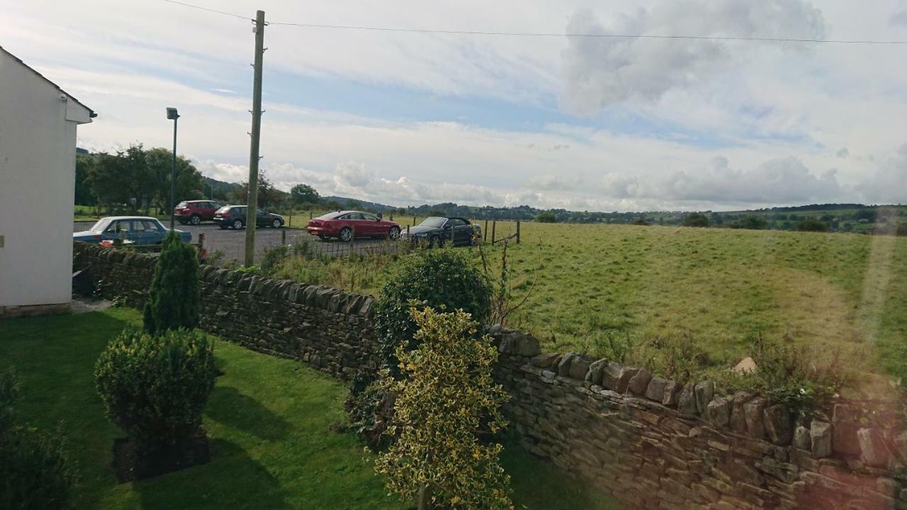The Craven Heifer Inn Kelbrook Exterior photo